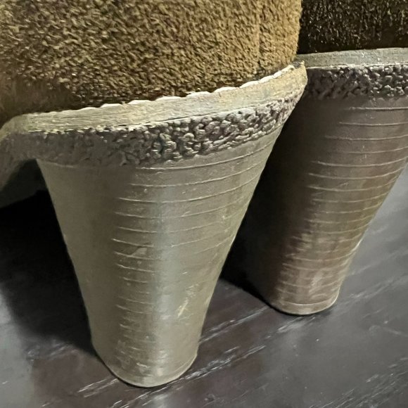 Envy Hello Lace up Suede two tone sweater collar Olive Bootie - Size 7.5 - Picture 12 of 12